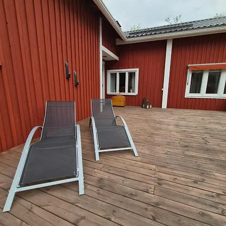 Βίλα Nina - Cosy 3 Bedroom House In Calm Area With Garden